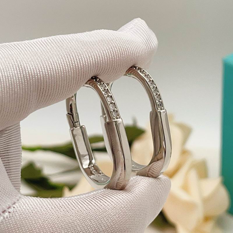Tiffany Earring 07yxs22